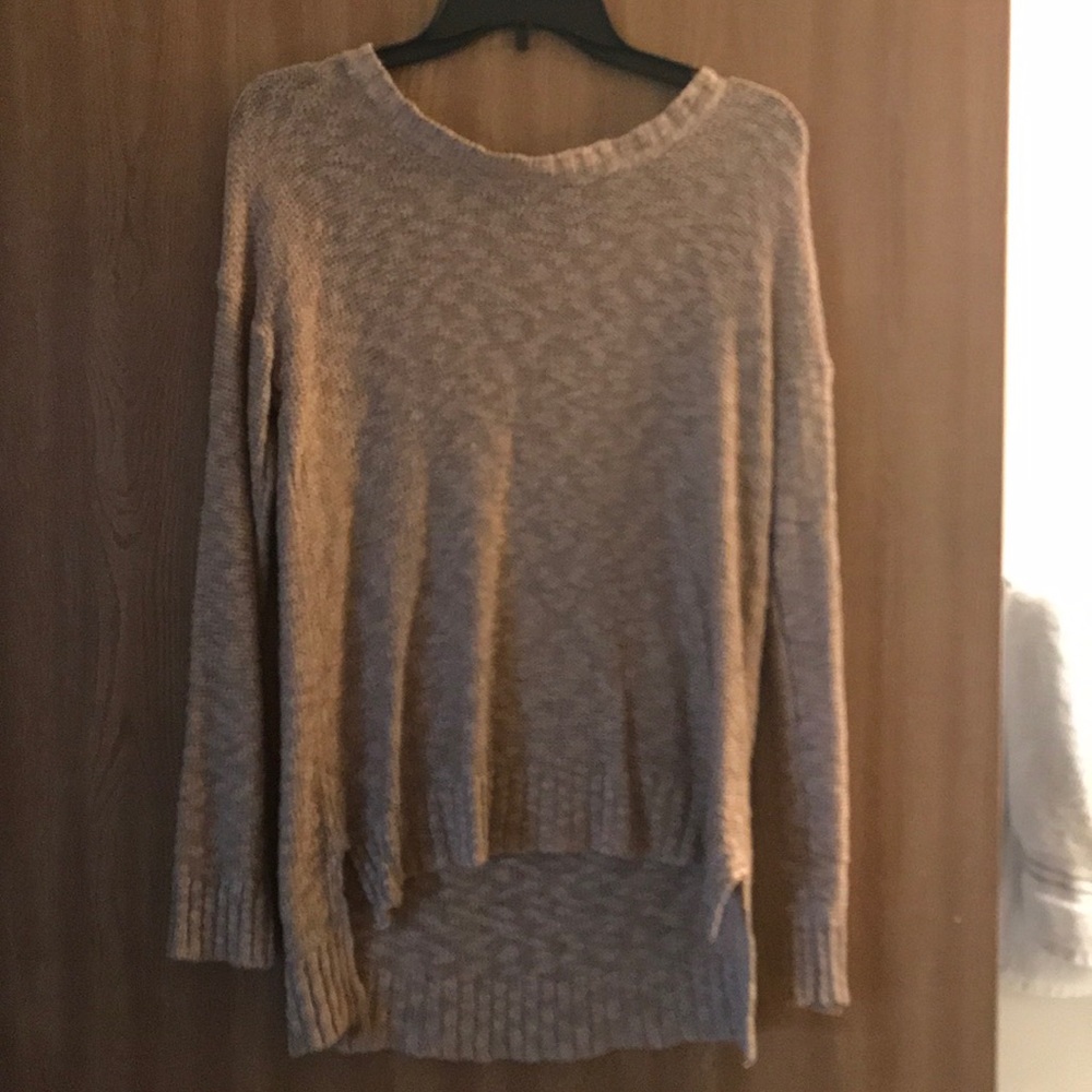 Tan / brown sweater